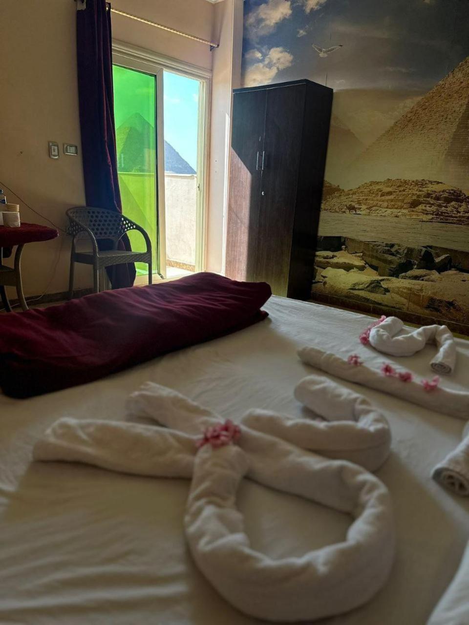 Pyramid Stars Inn Nazlet el-Sîsi Exterior foto